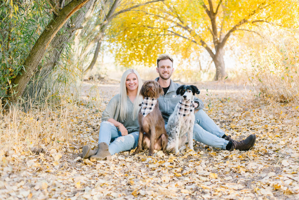 Shoreline Park Couple Photography Session in Saratoga Springs Utah