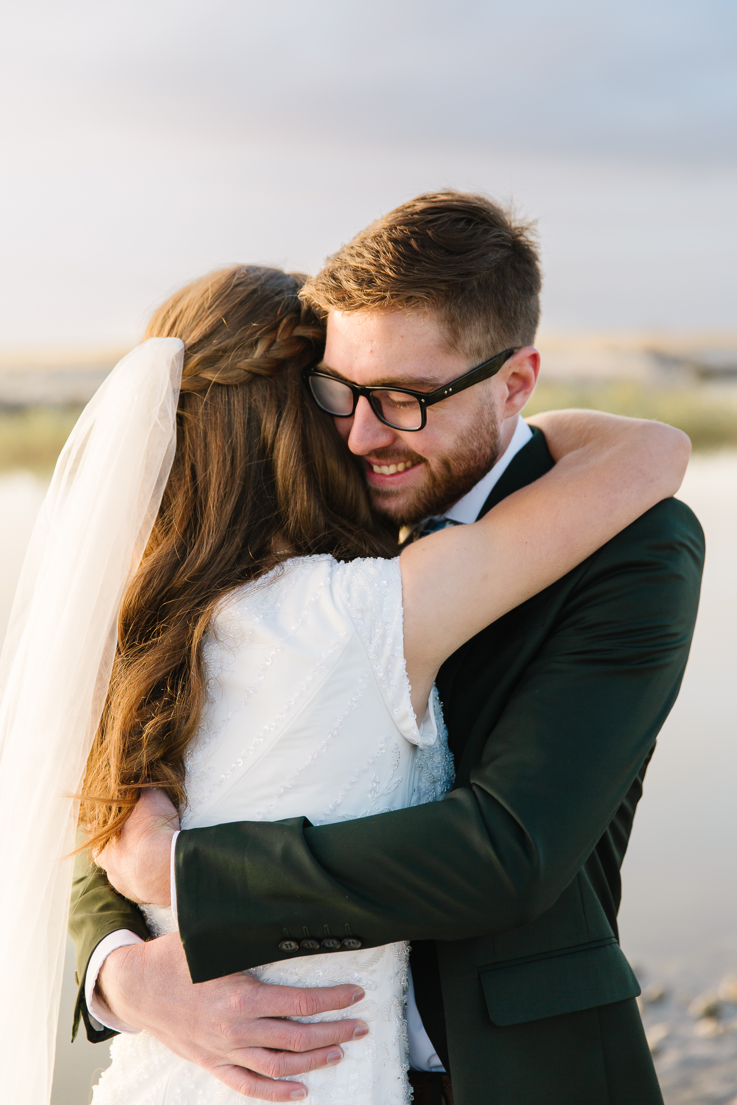 Utah Temple Photographer | Utah Wedding PhotographerLDS temple weddings l Wedding inspiration l Wedding bouquets l Wedding rings l Wedding day l Brigham City Temple l Wedding reception inspiration l What to wear on your wedding day l Leianne Phillips Photography