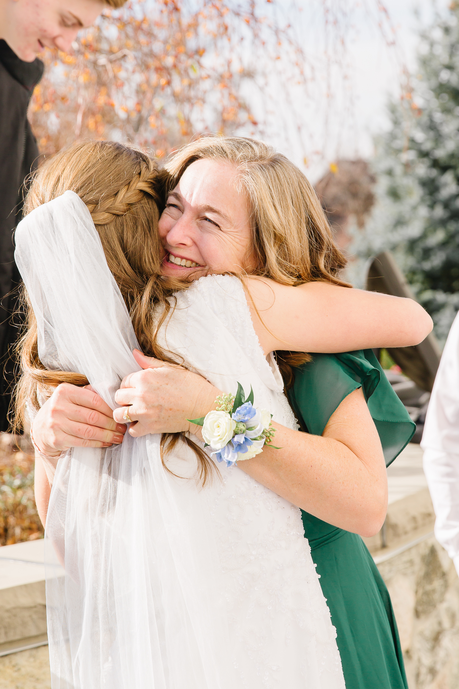 Utah Temple Photographer | Utah Wedding PhotographerLDS temple weddings l Wedding inspiration l Wedding bouquets l Wedding rings l Wedding day l Brigham City Temple l Wedding reception inspiration l What to wear on your wedding day l Leianne Phillips Photography