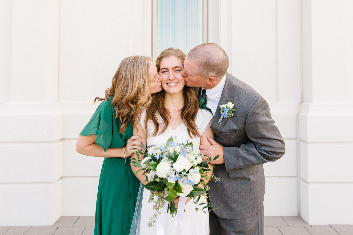 Utah Temple Photographer | Utah Wedding PhotographerLDS temple weddings l Wedding inspiration l Wedding bouquets l Wedding rings l Wedding day l Brigham City Temple l Wedding reception inspiration l What to wear on your wedding day l Leianne Phillips Photography