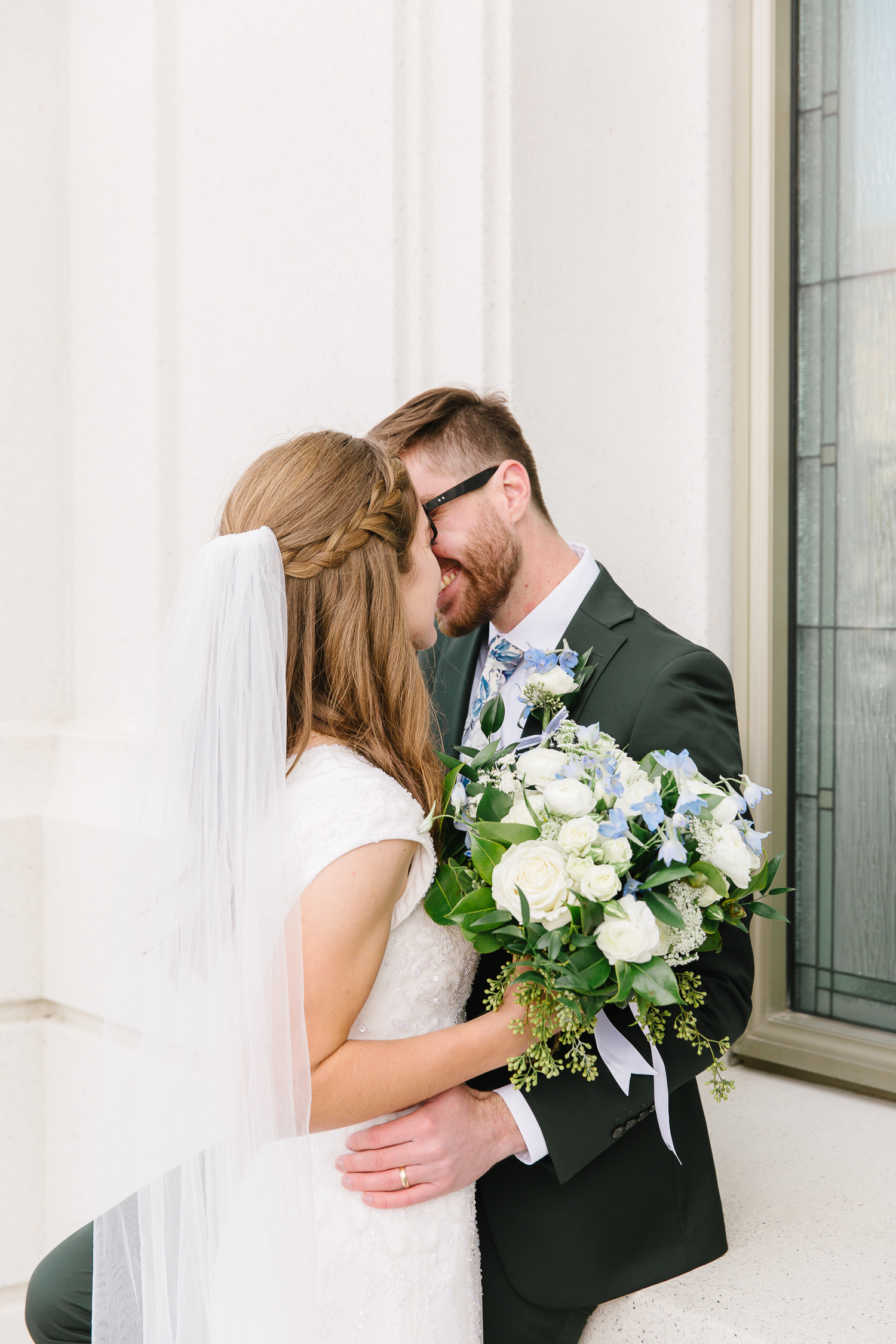 Utah Temple Photographer | Utah Wedding PhotographerLDS temple weddings l Wedding inspiration l Wedding bouquets l Wedding rings l Wedding day l Brigham City Temple l Wedding reception inspiration l What to wear on your wedding day l Leianne Phillips Photography