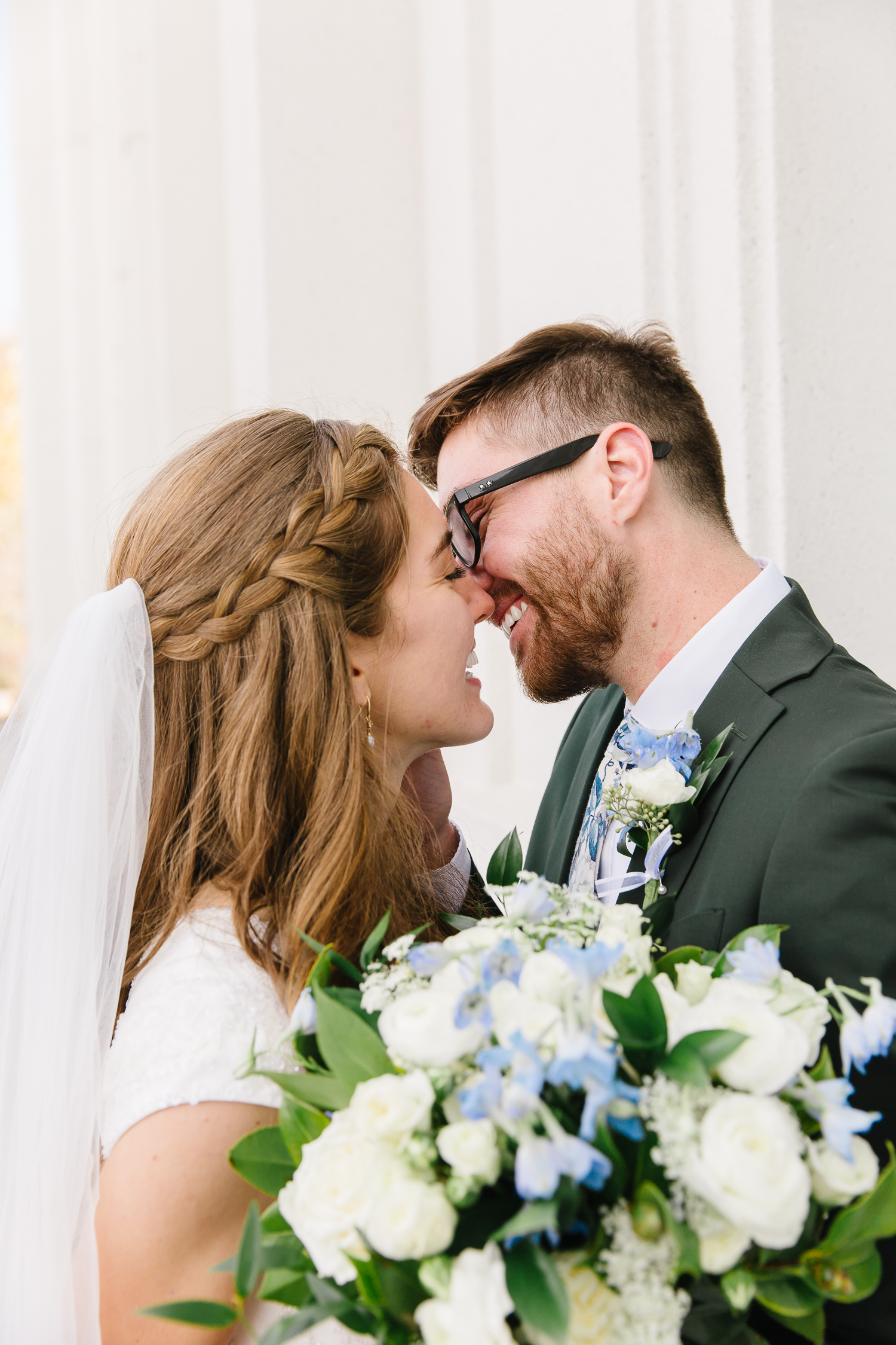 Utah Temple Photographer | Utah Wedding PhotographerLDS temple weddings l Wedding inspiration l Wedding bouquets l Wedding rings l Wedding day l Brigham City Temple l Wedding reception inspiration l What to wear on your wedding day l Leianne Phillips Photography