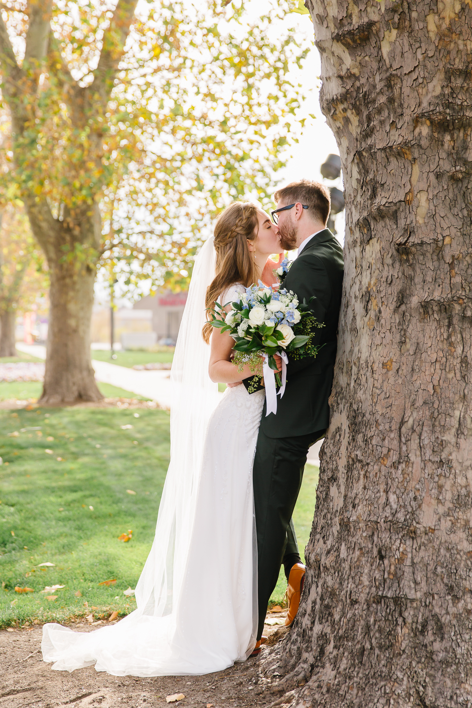 Utah Temple Photographer | Utah Wedding PhotographerLDS temple weddings l Wedding inspiration l Wedding bouquets l Wedding rings l Wedding day l Brigham City Temple l Wedding reception inspiration l What to wear on your wedding day l Leianne Phillips Photography